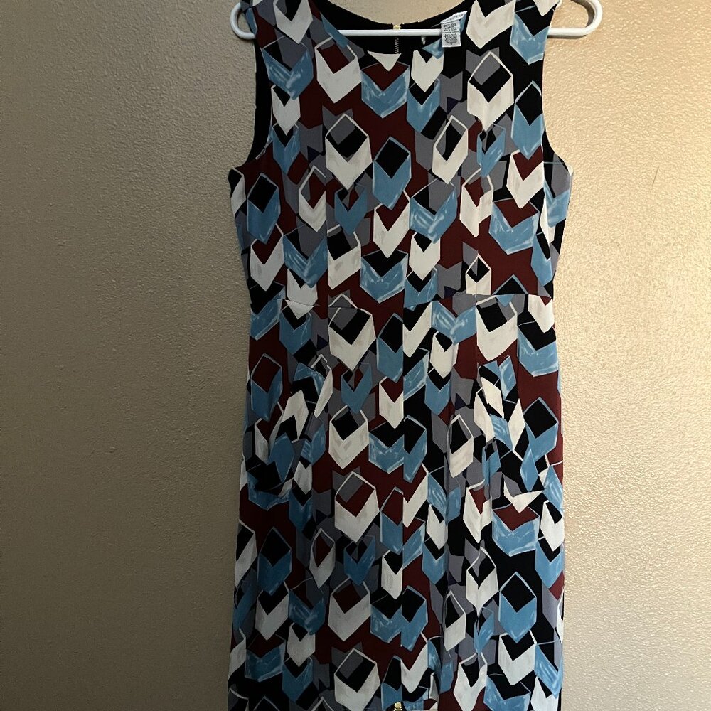 Womens dress DIANEvonFURSTENBER size6  multi-color